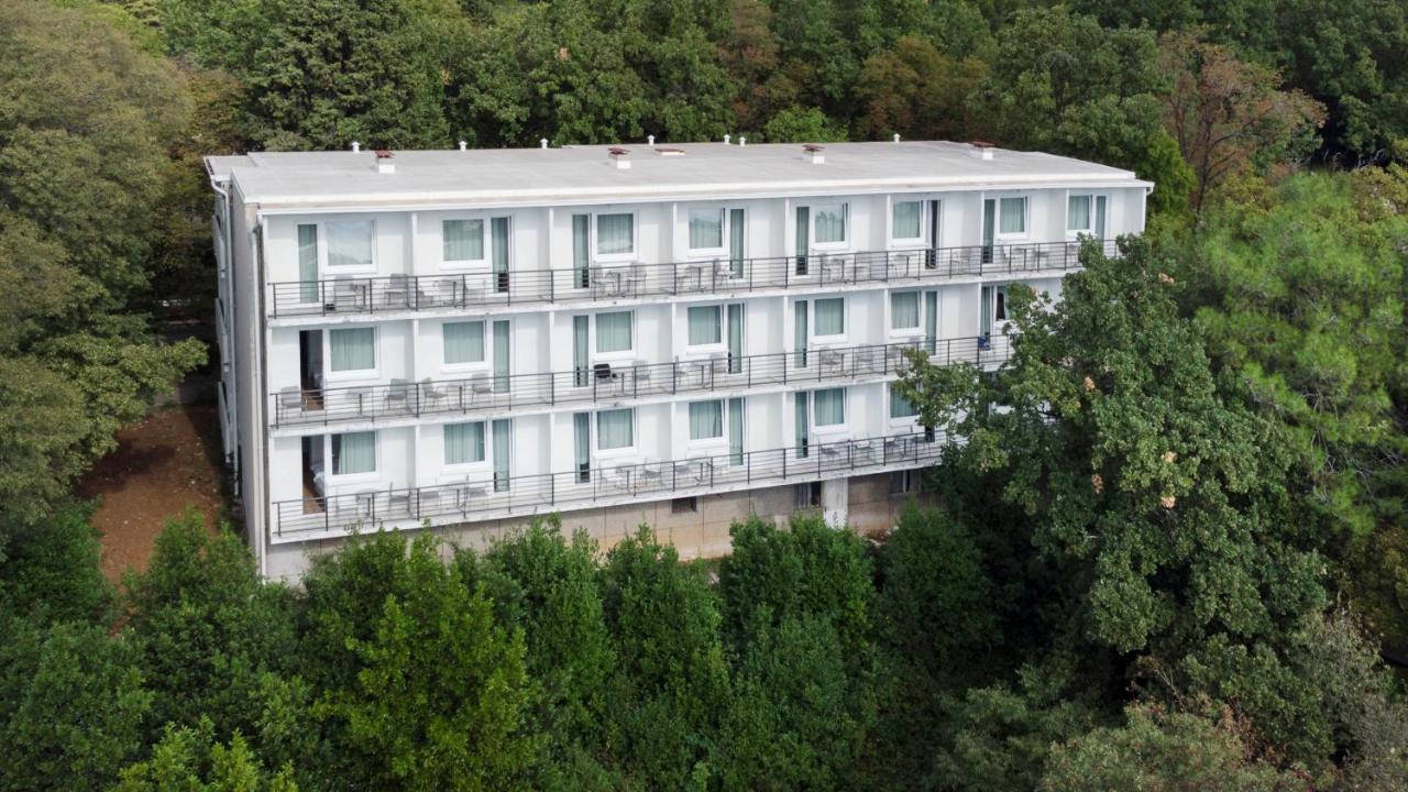 Hotel Boarding House Lucija Kostrena Esterno foto