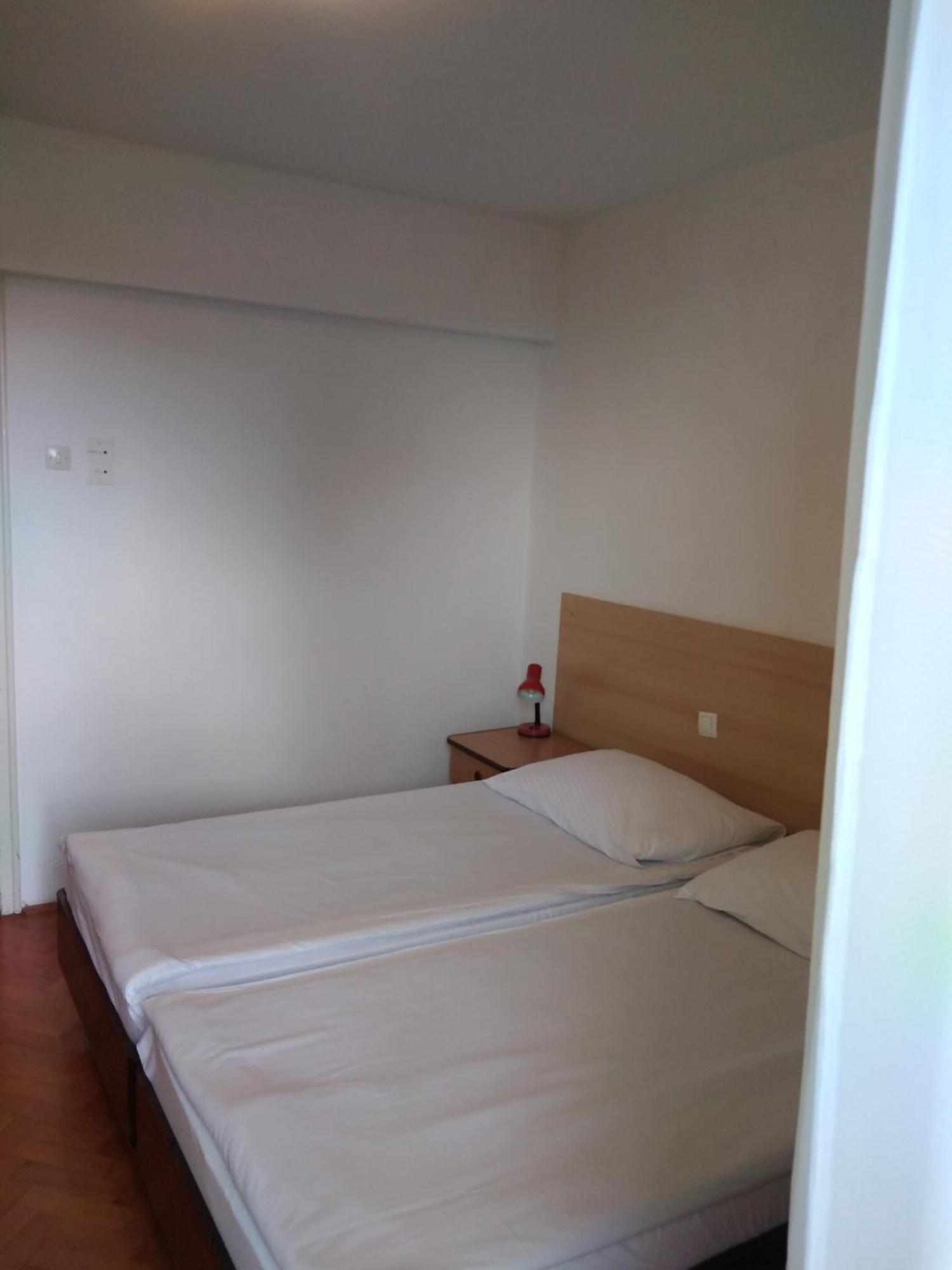 Hotel Boarding House Lucija Kostrena Esterno foto