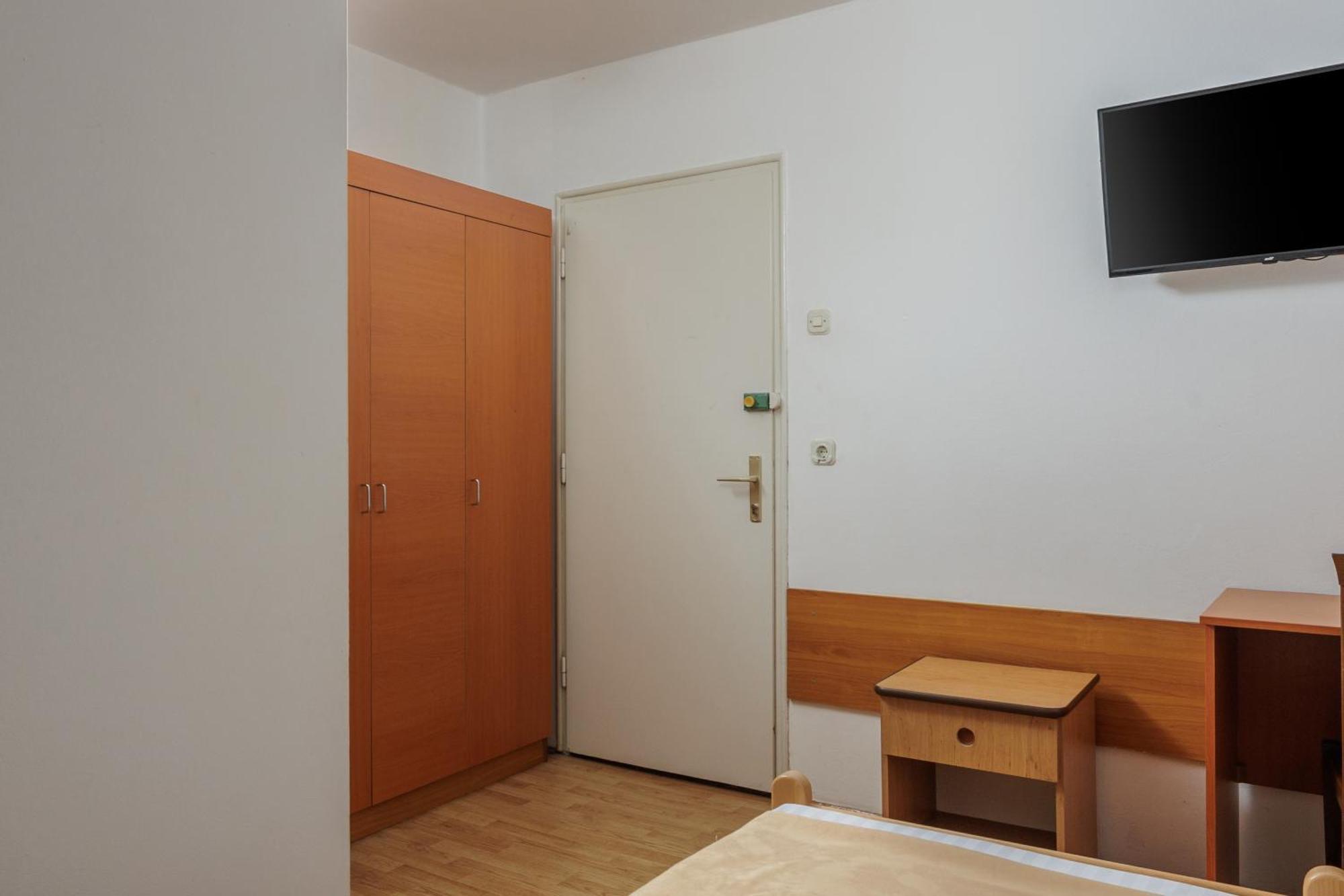 Hotel Boarding House Lucija Kostrena Camera foto